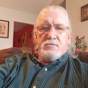 Meet your Posher, Troy